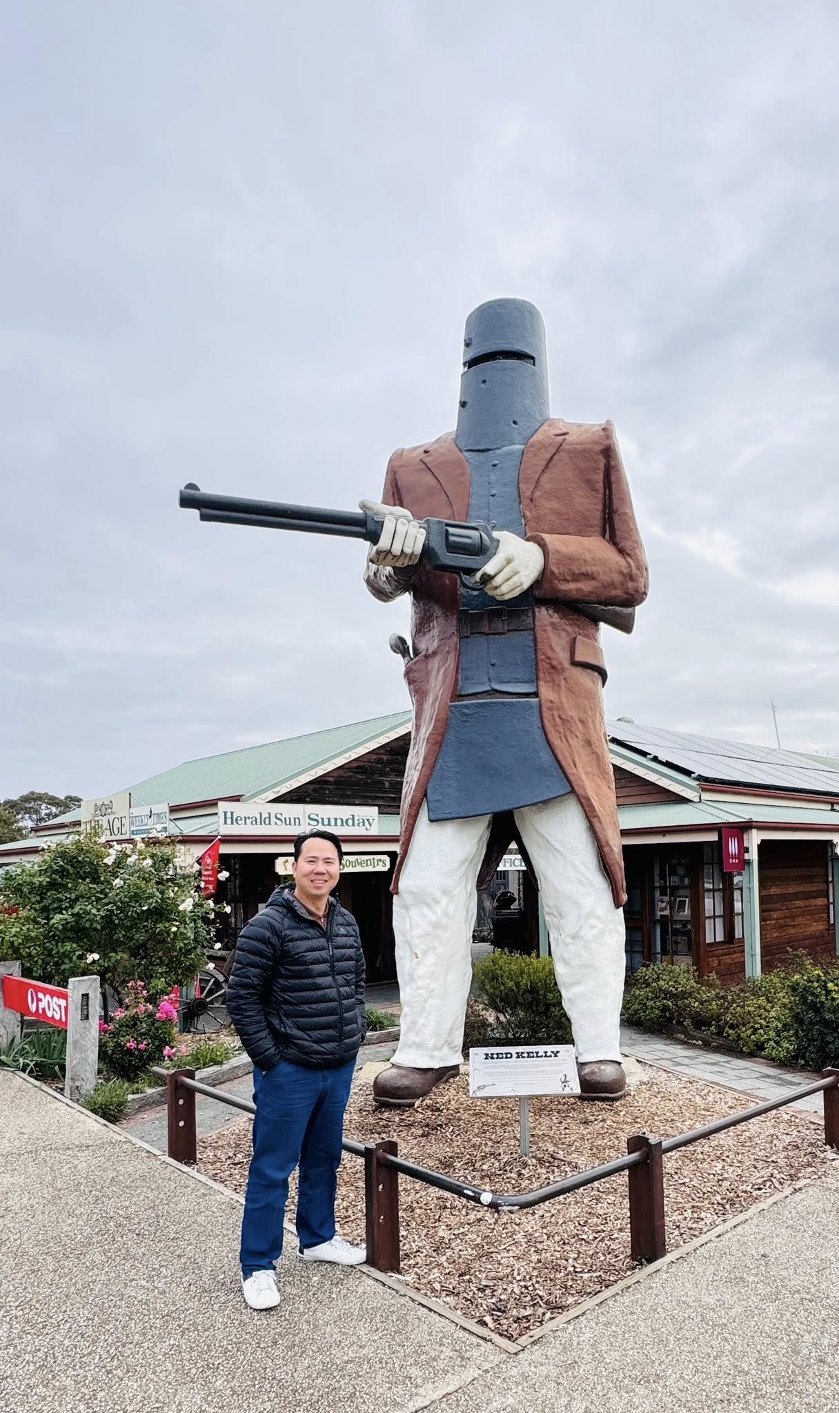 TOUR MELBOURN - CANBERRA - SYDNEY