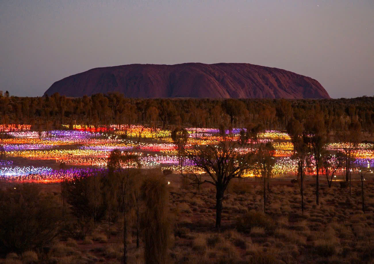 KHÁM PHÁ ULURU 4 NGÀY 3 ĐÊM