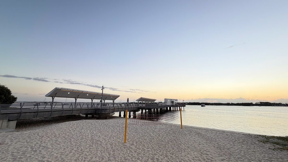DU THUYỀN NGẮM CÁ VOI GOLD COAST