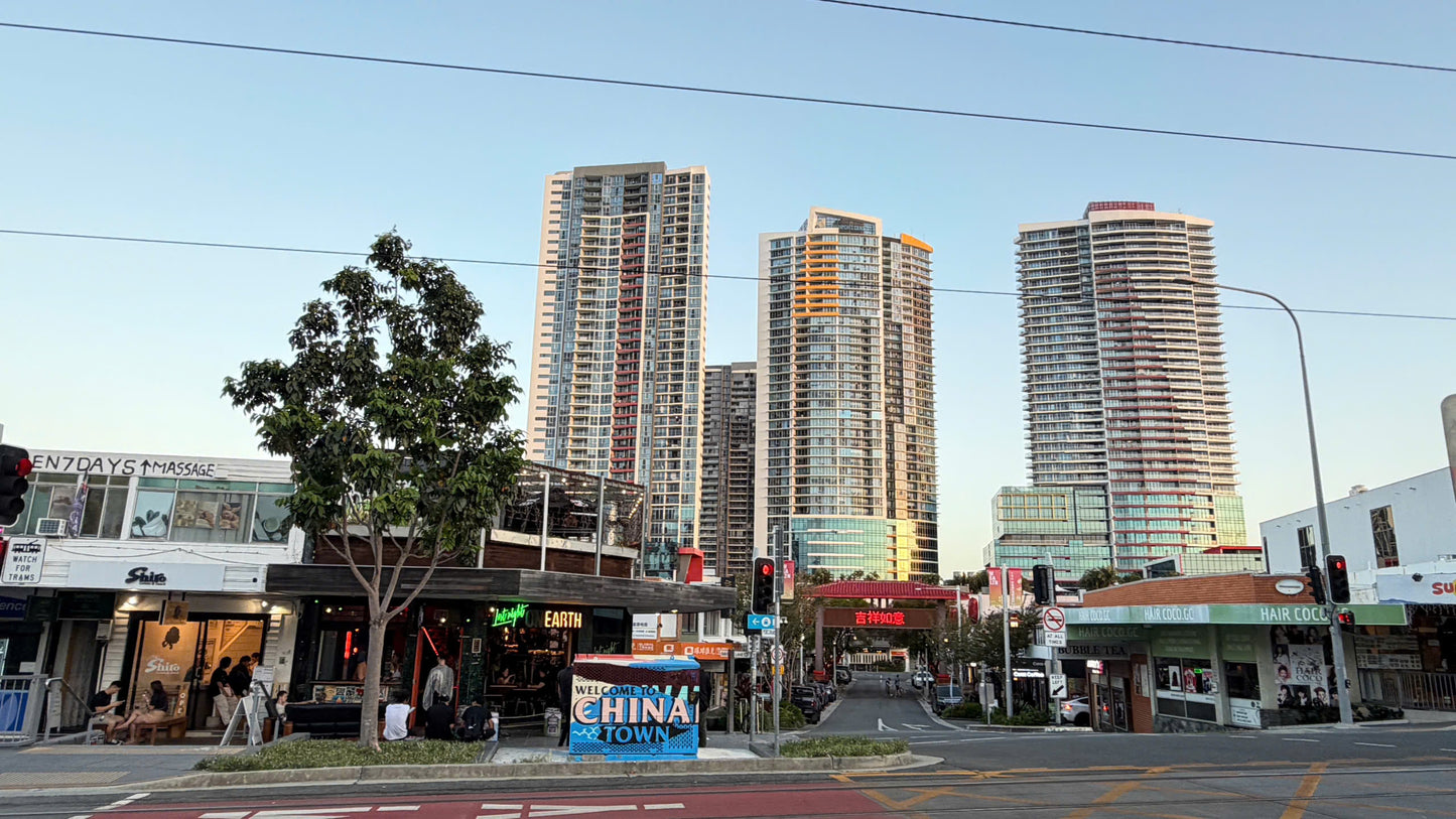 BRISBANE – CRAB CATCHING – GOLD COAST
