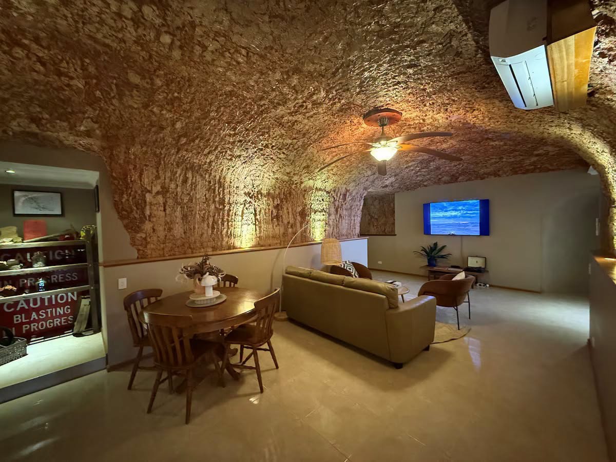 ADELAIDE – COOBER PEDY 4 NGÀY 3 ĐÊM